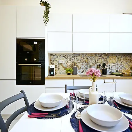 Dante Apartmán